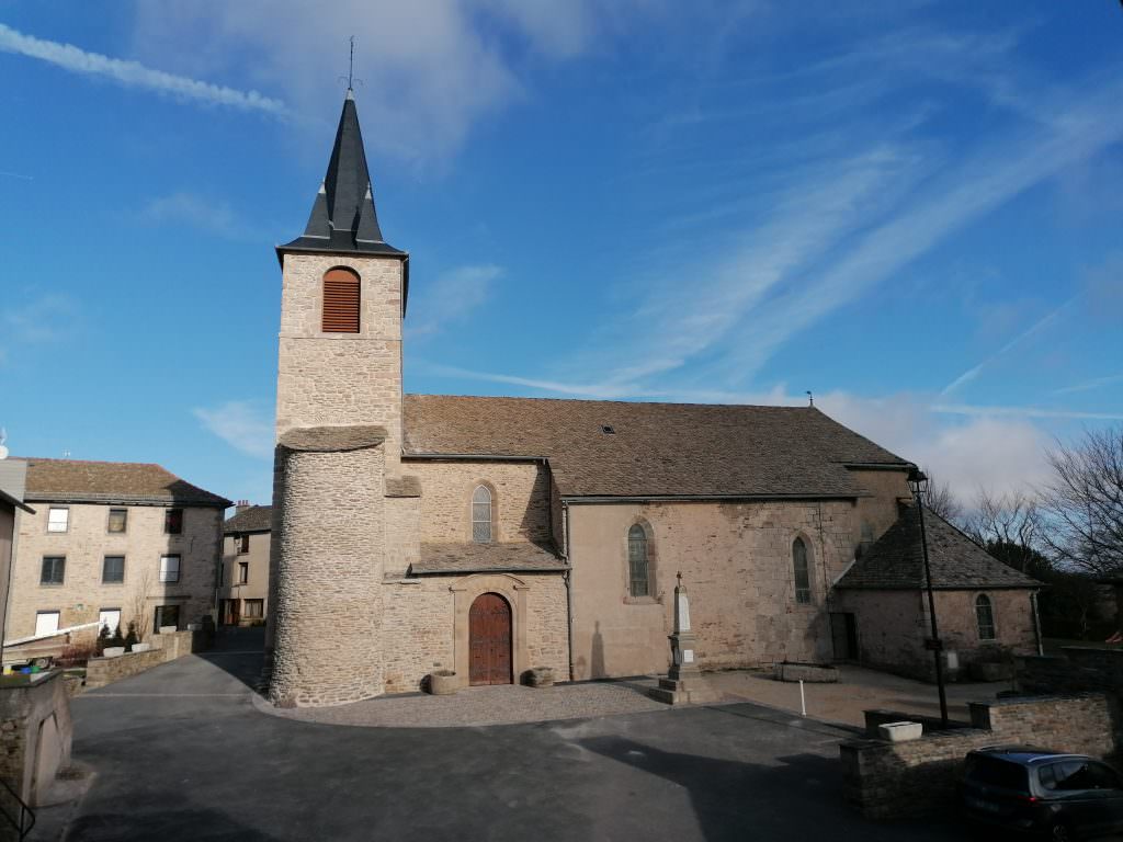 Photo de l'église Saint Pierre de Curan